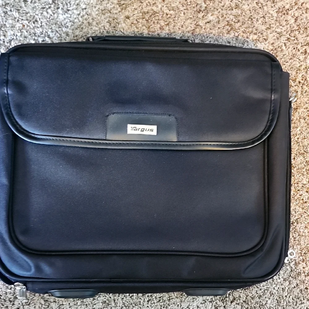 Targus Black Professional Laptop Bag with Matte Finish